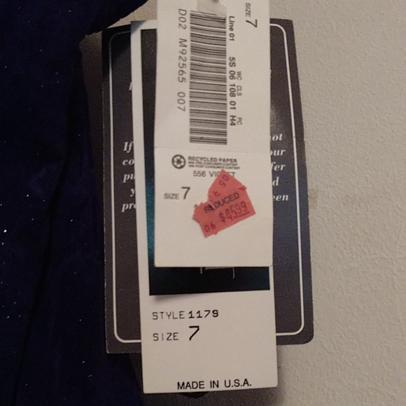 Beautiful NWT Sparkly Purple Party 👗 Dress - Picture 5 of 8